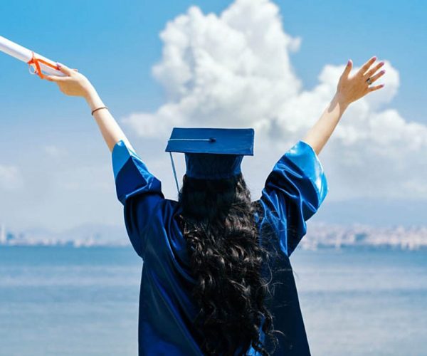 10 Tips for a Successful Experience when Studying Abroad
